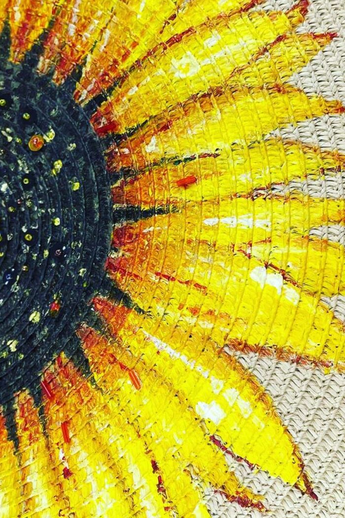 Artistic sunflower tote bag, handcrafted and eco-conscious fashion.